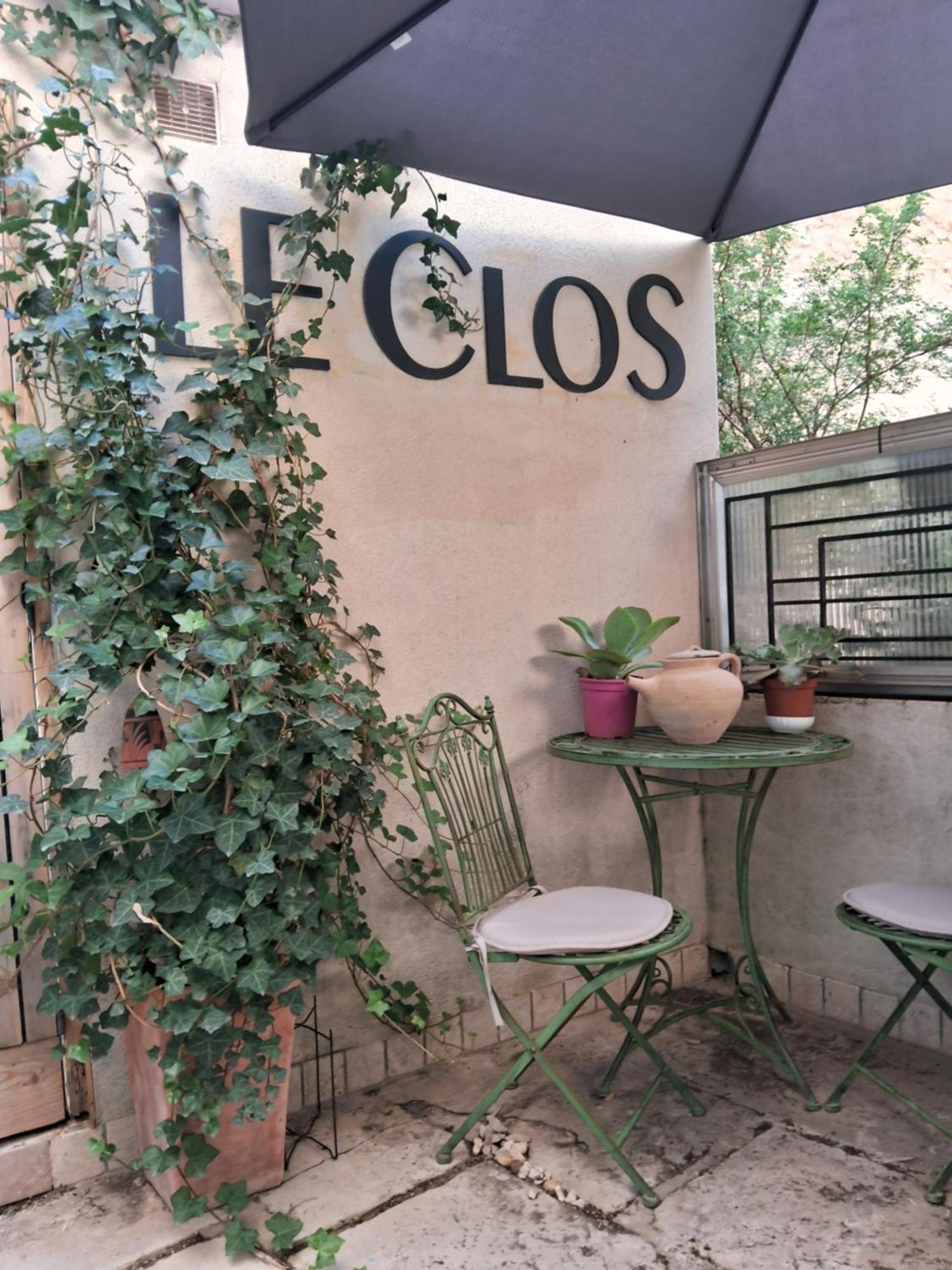 Le Clos Du Rouet Tarascon Εξωτερικό φωτογραφία